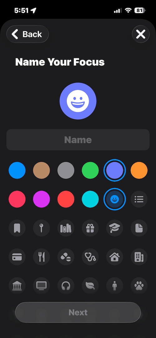 How to Remove the Emoji Next to the Clock on iPhone 17 Pro ?